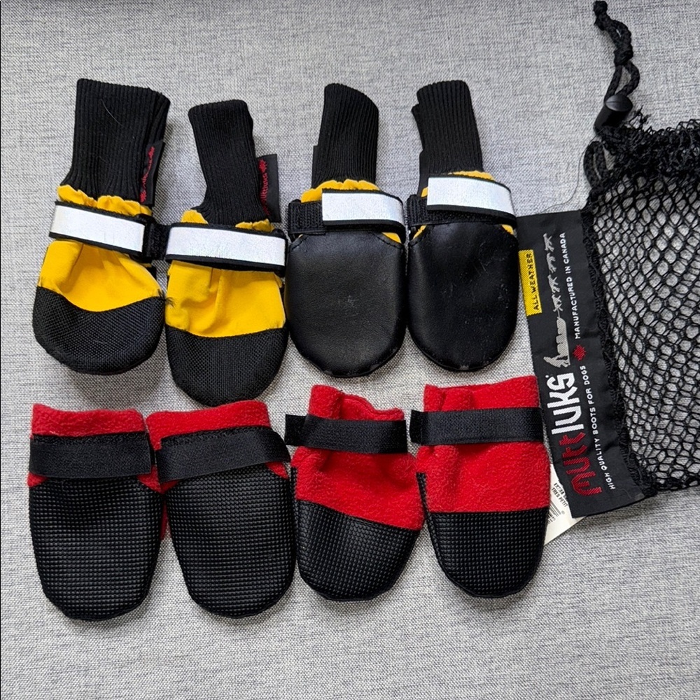 2 sets of XS Muttluks Dog Boots Set - Red, Yellow, Black with mesh bag NWT